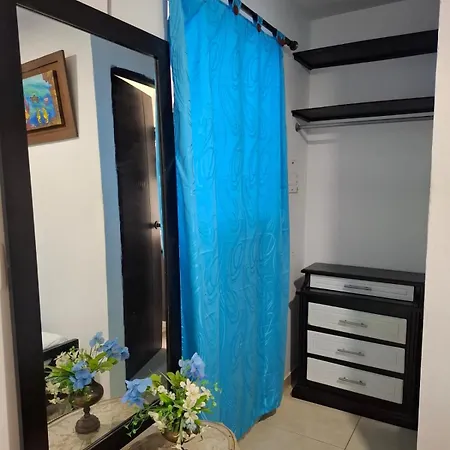 Casa Colonial Dona Elena- Mar Azul *